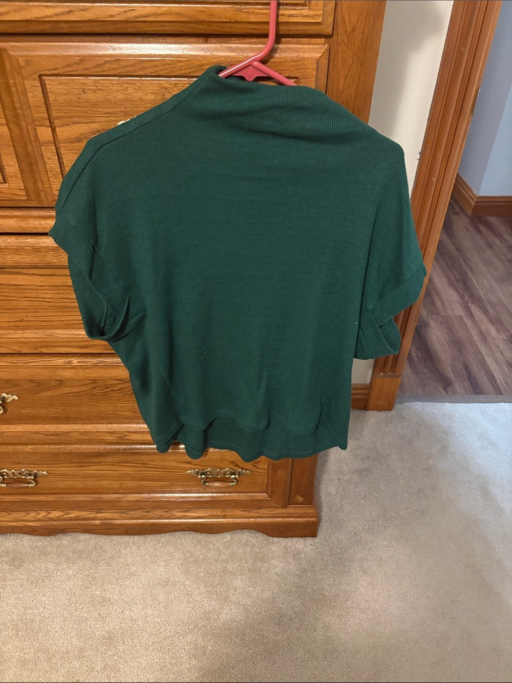 entro Dark Green Short Sleeve Knit Top